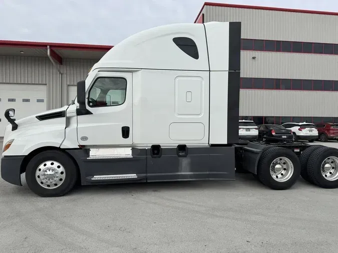 2022 Freightliner Cascadia&reg;