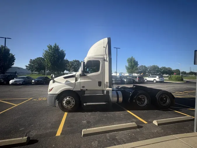2022 Freightliner Cascadiabab01241436ea4bb262720e1c5990be2