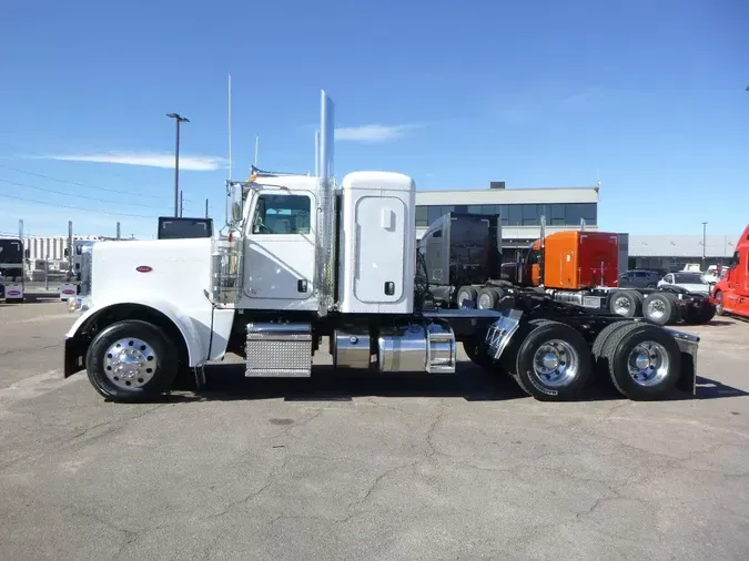 2020 Peterbilt 389bab0208374ae7fdc700293dd20398df0