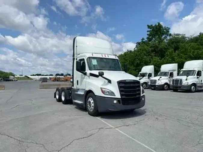 2019 Freightliner Cascadiabab39ab68fe9534e646aec5ff2a5b15c