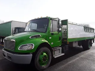 2014 Freightliner M2 106