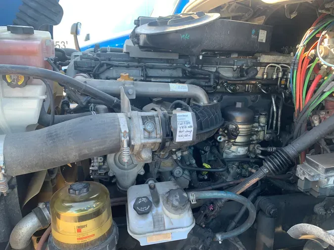 2016 FREIGHTLINER/MERCEDES CASCADIA 125