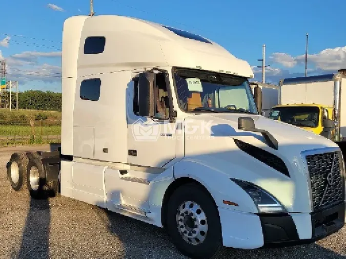 2019 VOLVO VNL64T760