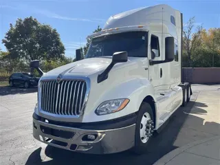 2019 INTERNATIONAL LT