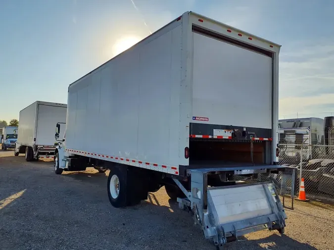2018 FREIGHTLINER/MERCEDES M2 106