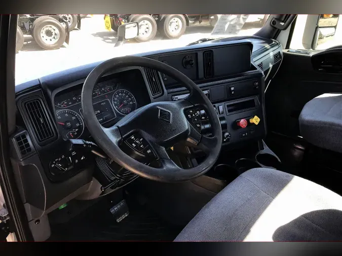 2020 INT LT625 6x4