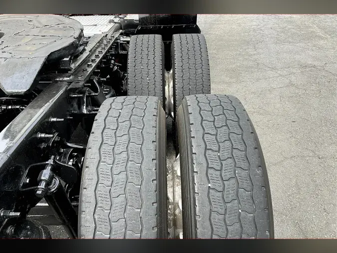 2021 INT LT625 6x4