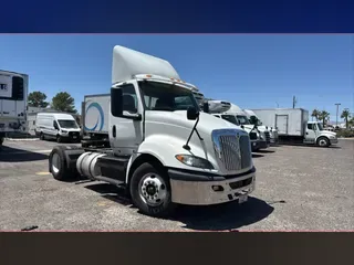 2019 NAVISTAR INTERNATIONAL RH613 DAYCAB S/A