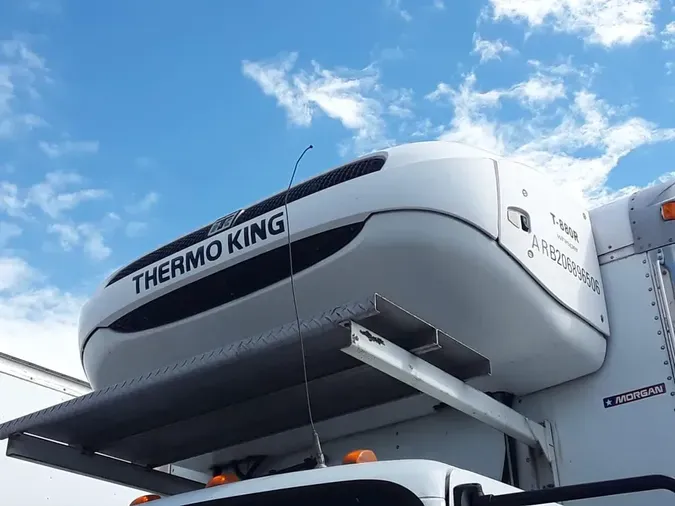 2020 FREIGHTLINER/MERCEDES M2 106