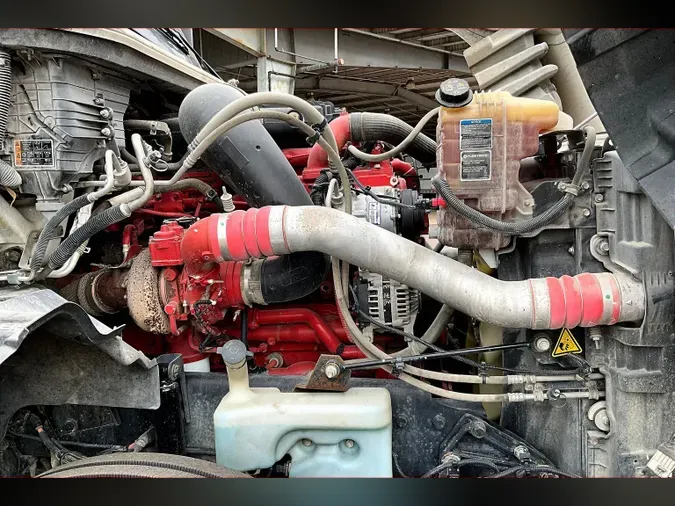 2022 INT LT625 6x4