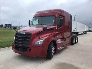 2019 FREIGHTLINER CA126