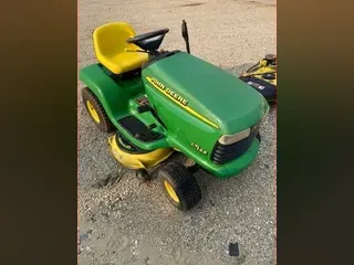 2001 John Deere LT155