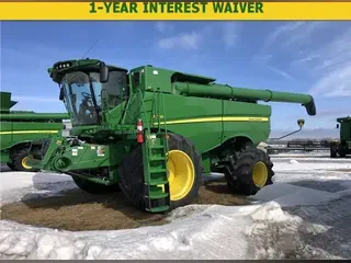 2021 John Deere S780