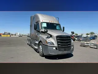 2021 Freightliner Cascadia