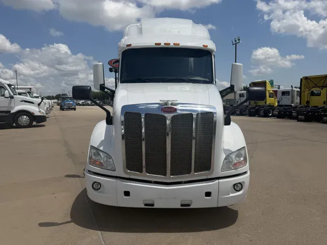 2020 Peterbilt 579bae0d8c2f2f13c04e1f77211a5b54c34