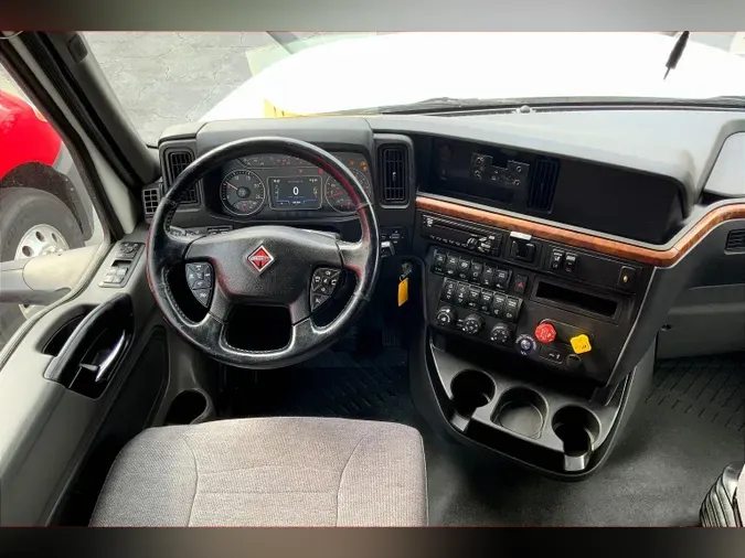 2021 INT LT625 6x4