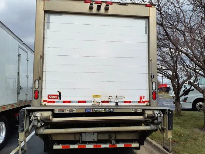 2018 FREIGHTLINER/MERCEDES M2 106