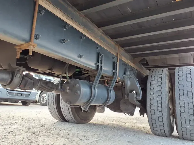 2019 FREIGHTLINER M2 106