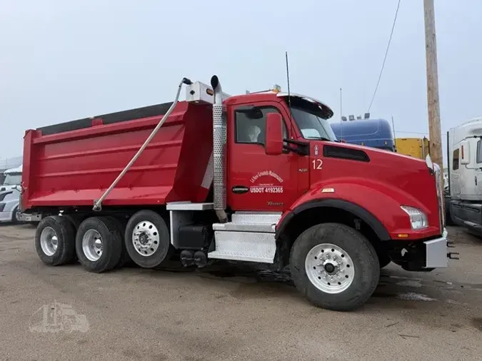 2020 KENWORTH T880