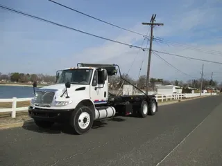 2014 INTERNATIONAL 4400 6 X 4