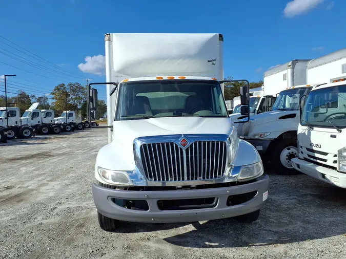 2019 NAVISTAR INTERNATIONAL 4300 LP