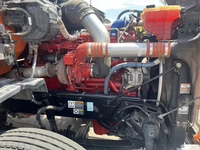 2019 Peterbilt 567