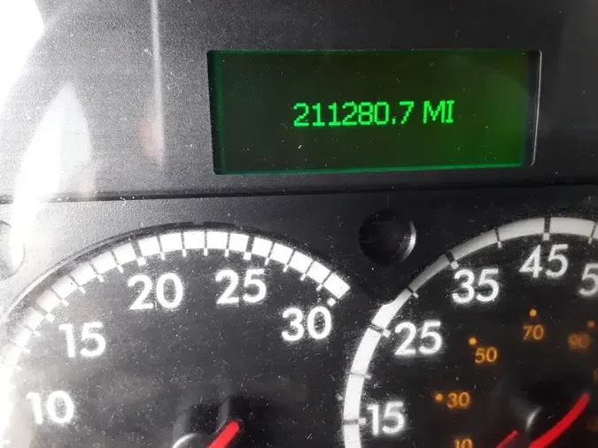 2020 FREIGHTLINER/MERCEDES M2 106