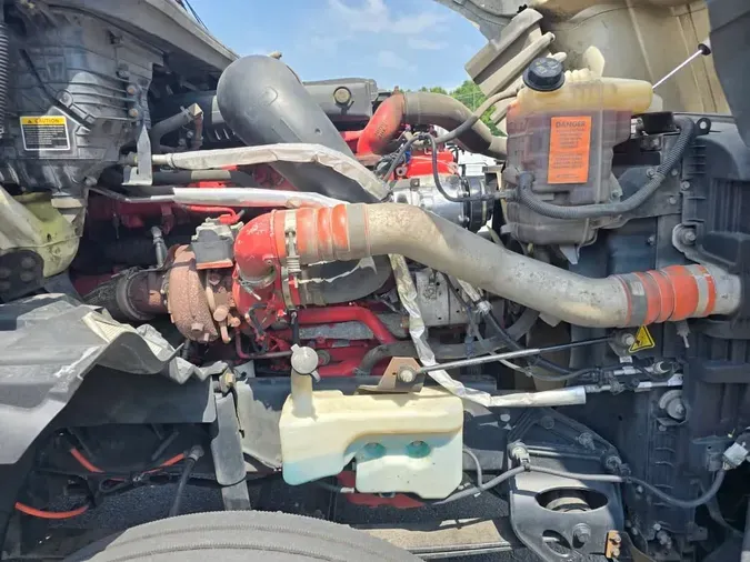 2018 NAVISTAR INTERNATIONAL LT625 DAYCAB T/Abaf8c3fdd7ad9568af91a50a3cf0887e