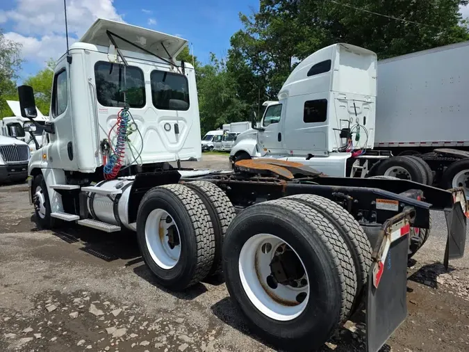 2019 FREIGHTLINER M2 112
