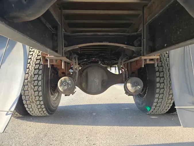 2020 FREIGHTLINER/MERCEDES M2 106