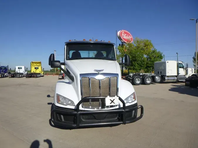 2023 Peterbilt 579