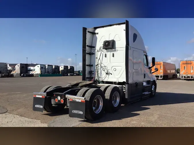 2022 Freightliner Cascadia 126bb01110bf5297aaf3d53d8425a97e3d1