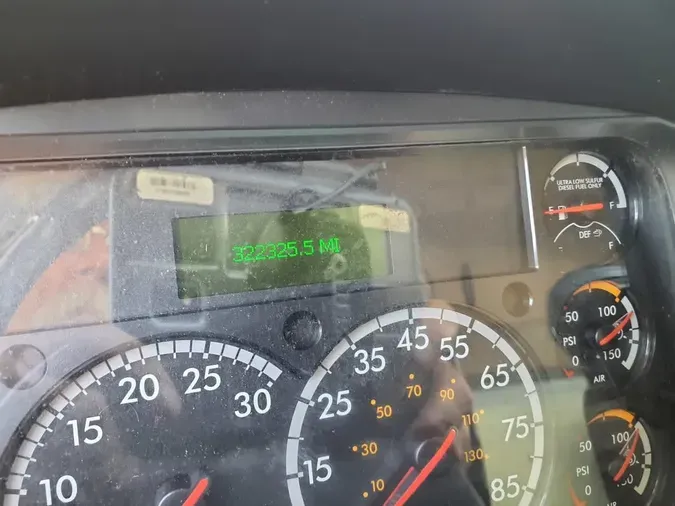 2020 FREIGHTLINER/MERCEDES M2 106