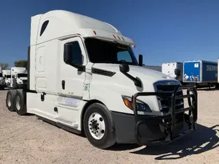 2019 Freightliner T12664ST