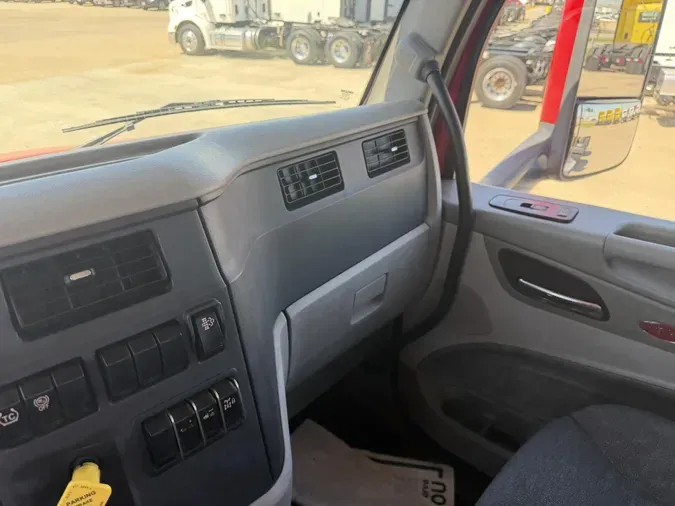 2020 Peterbilt 579bb0981edd07f5107576ec19cb9f34133