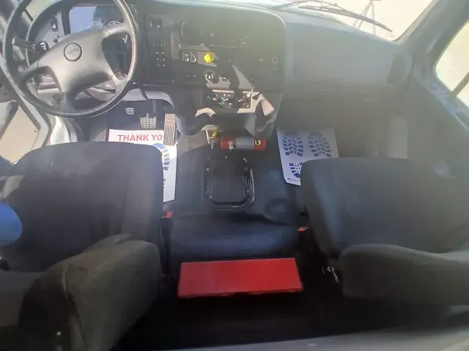 2020 FREIGHTLINER/MERCEDES M2 106