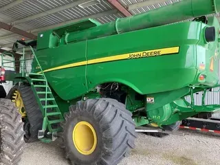 2019 John Deere S790