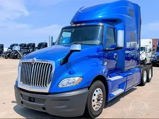 2023 INTERNATIONAL LT