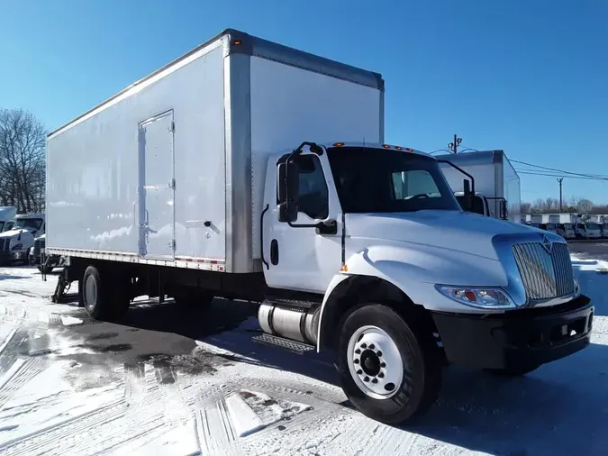 2020 NAVISTAR INTERNATIONAL MV607 (4X2)