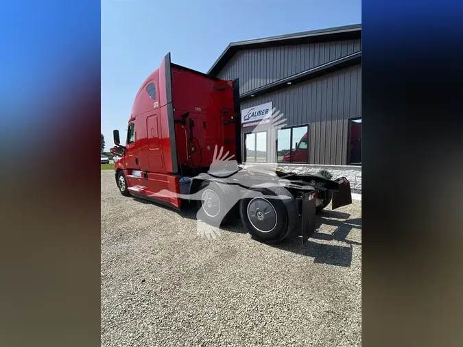 2020 FREIGHTLINER CASCADIA 126