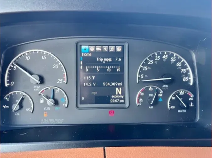 2022 Freightliner PT126SLP