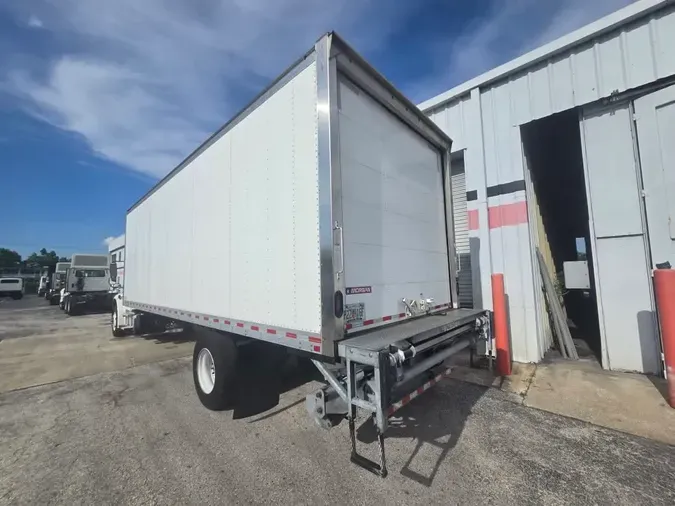 2022 FREIGHTLINER M2 106