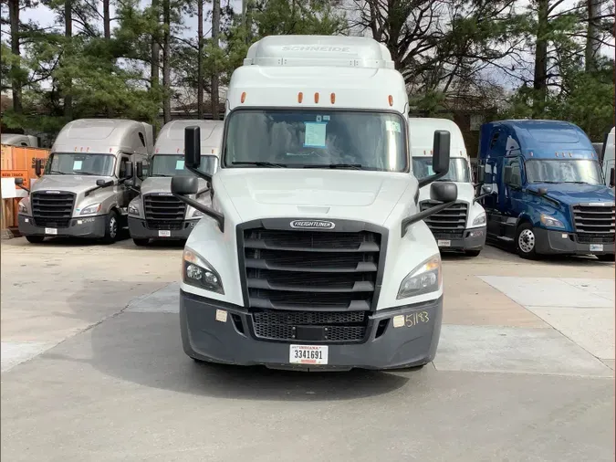 2020 Freightliner Cascadia