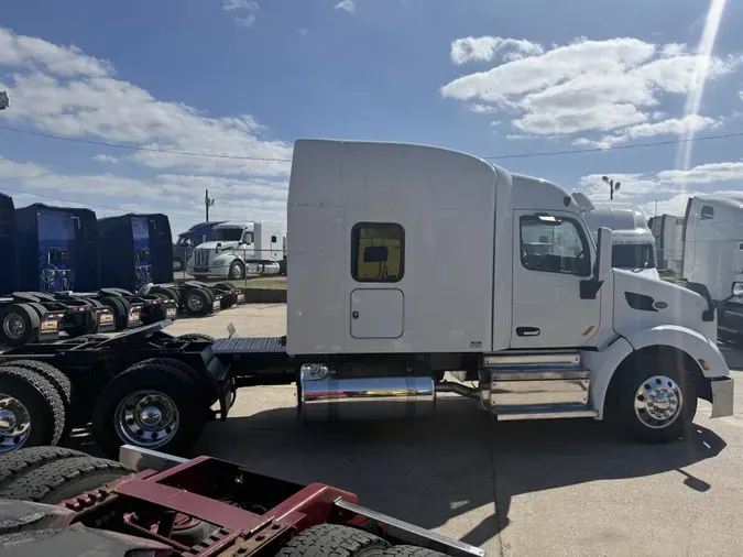 2022 Peterbilt 579