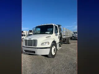 2012 FREIGHTLINER/MERCEDES M2 106