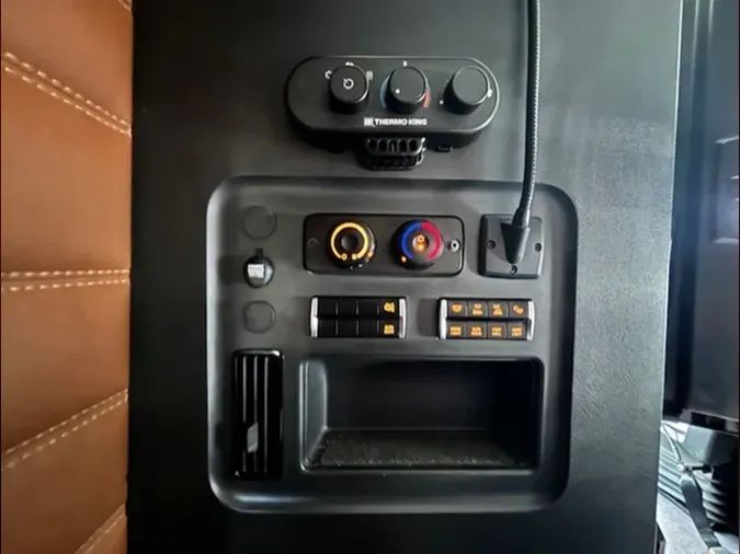 2022 Freightliner PT126SLP