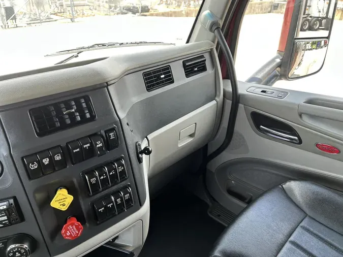 2020 Peterbilt 579