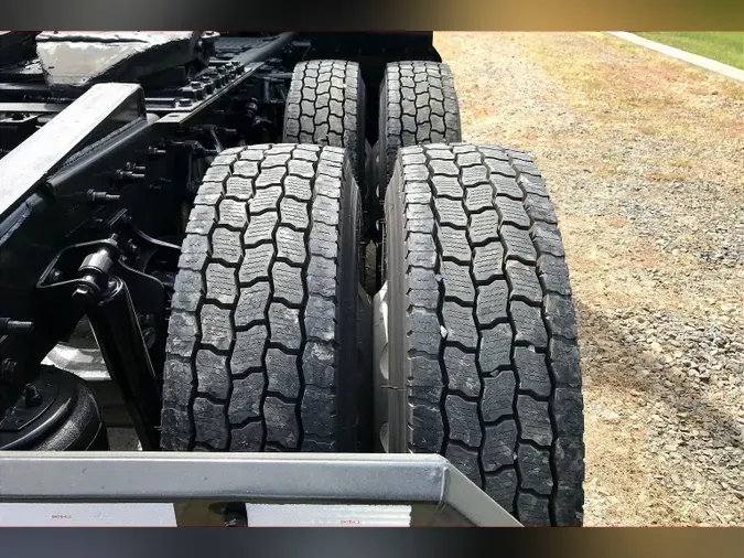 2021 INT LT625 6x4