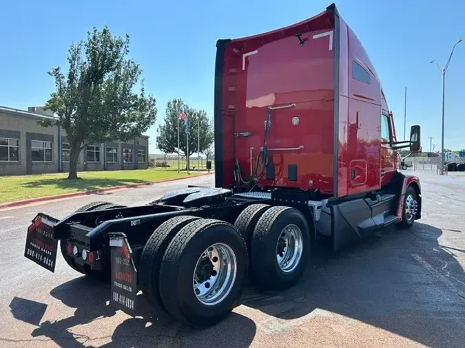 2022 KENWORTH T680