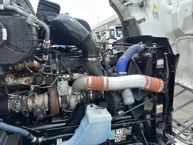 2023 Peterbilt 579